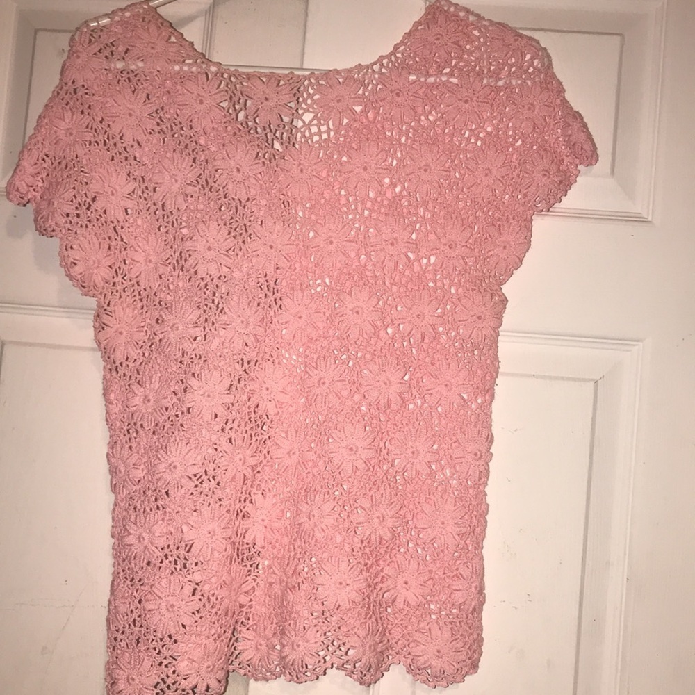 Women’s Crocheted Floral Lace Top - Picture 5 of 5